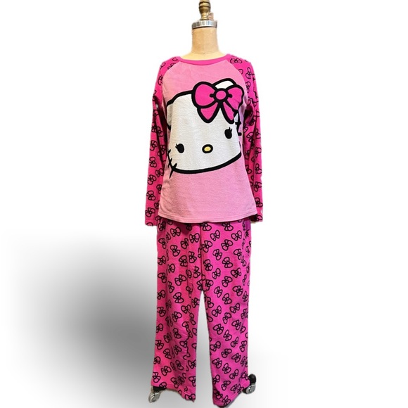 Hello Kitty‎ fleece pajama set elastic waist pants long sleeve shirt adult size - Picture 1 of 13